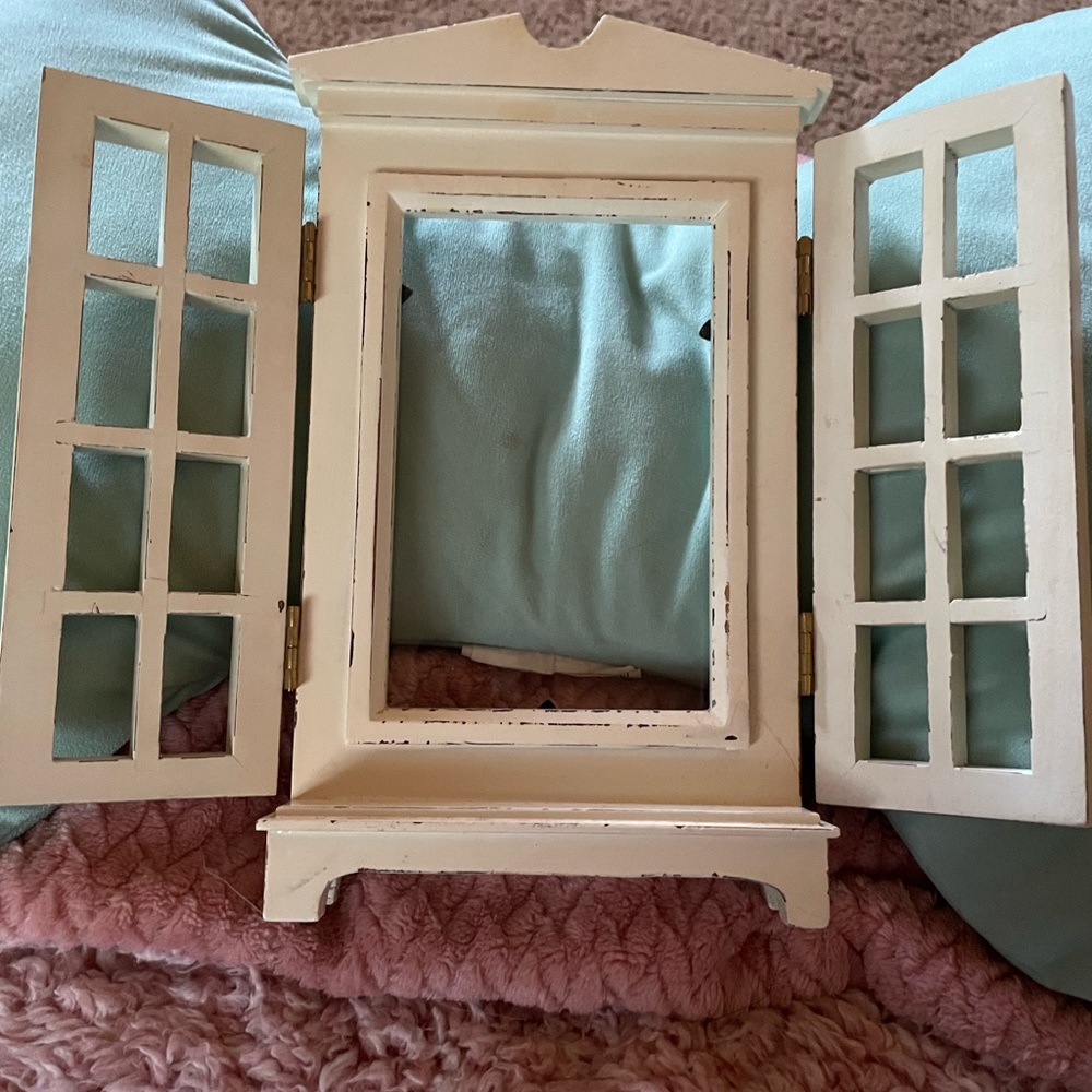 Wood Antique looking Picture Frame